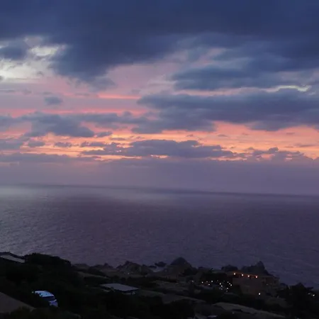 Holiday home Breathtaking Sea View Retreat With Terrace *